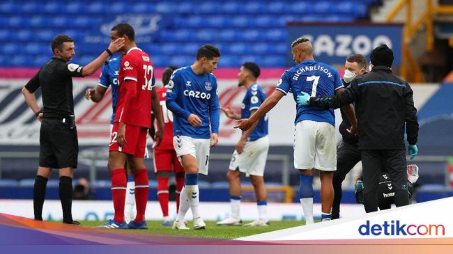 Richarlison Apologizes about the tackle, eh Dicuekin Thiago