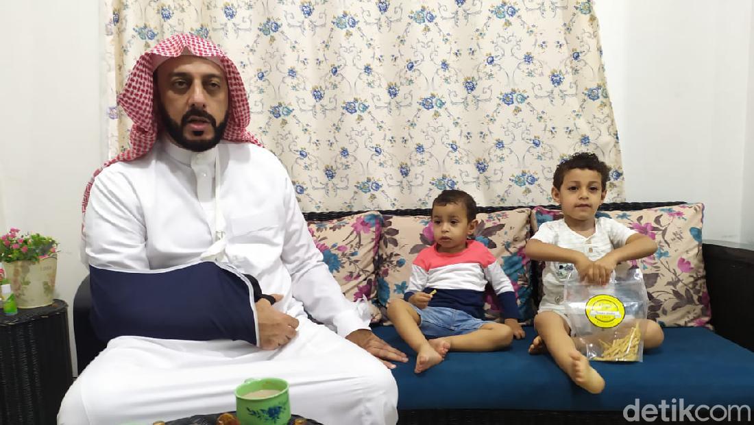 Lucunya Fahad Anak Syekh Ali Jaber Ajari Irfan Hakim Bahasa Arab Lucunya Fahad Anak Syekh Ali Jaber Ajari Irfan Hakim Bahasa Arab