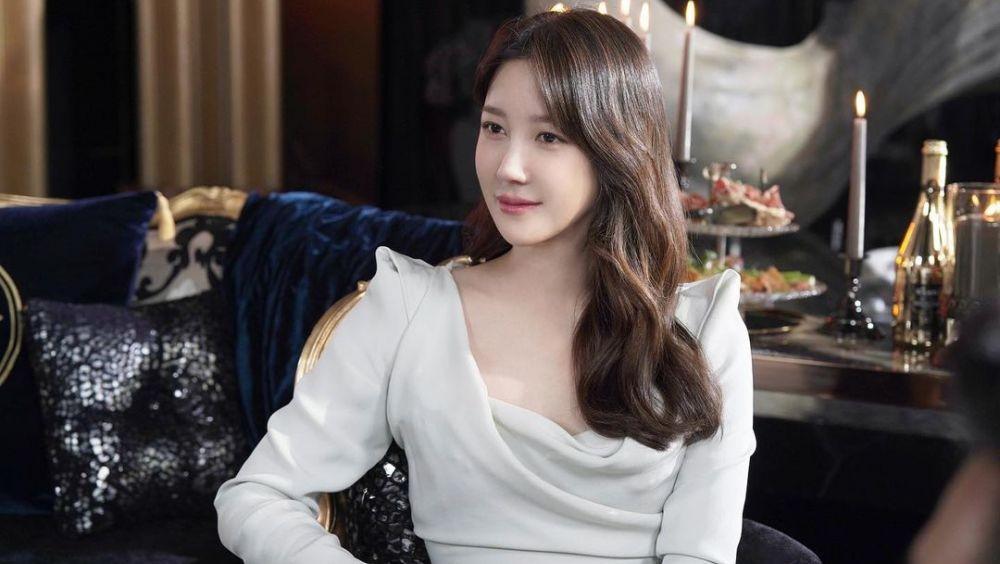 Kenalan Dengan Lee Ji Ah Pemeran Shim Su Ryeon Di Drama Penthouse Yang Hidupnya Mirip Drama Korea