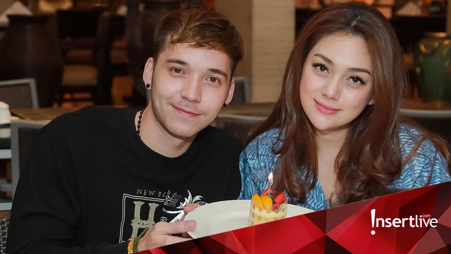 Agama Stefan William Sekarang : Siapa Saja Artis Indonesia Yang Pindah