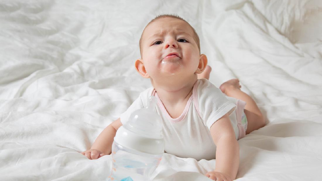 Kenapa bayi sering muntah