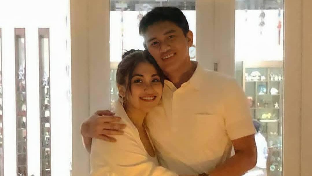 Inikah Penyebab Ayu Ting Ting Dan Adit Jayusman Batal Nikah