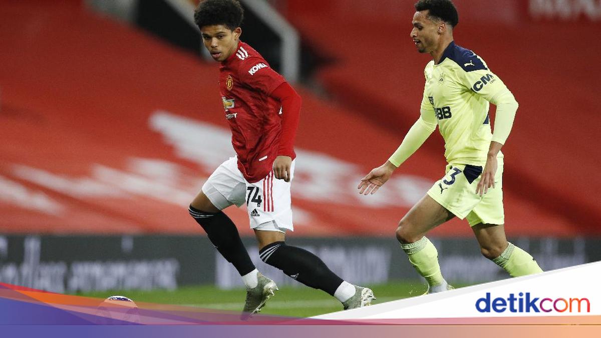 Debut di MU, Shola Shoretire Dipuji Rashford