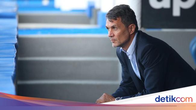 Milan Kalah Melulu, Paolo Maldini Datangi Ruang Ganti