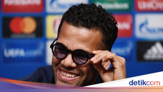 Returning to Barcelona, ​​Dani Alves only earns Rp. 16 thousand?