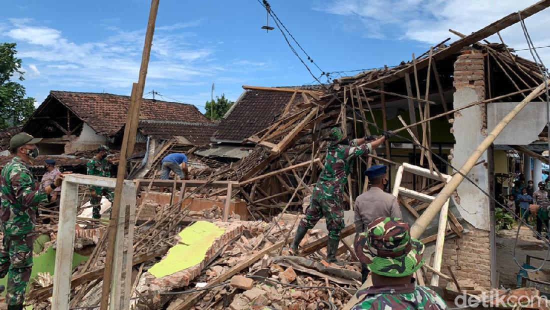 ¡Bravo! 41+ Hechos ocultos sobre Gempa Bumi Blitar Hari Ini: Gempa bumi