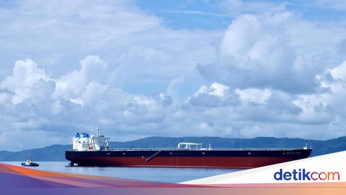 2 Kapal Tanker Pertamina Belum Bisa Lewat Hormuz, Negosiasi Masih Jalan
