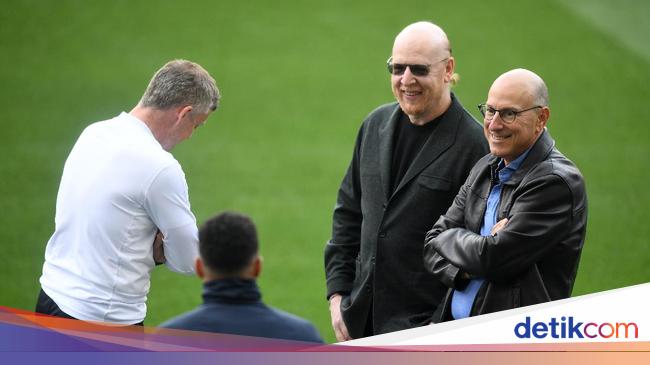 Ed Woodward Cabut dari Manchester United, Keluarga Glazer ...