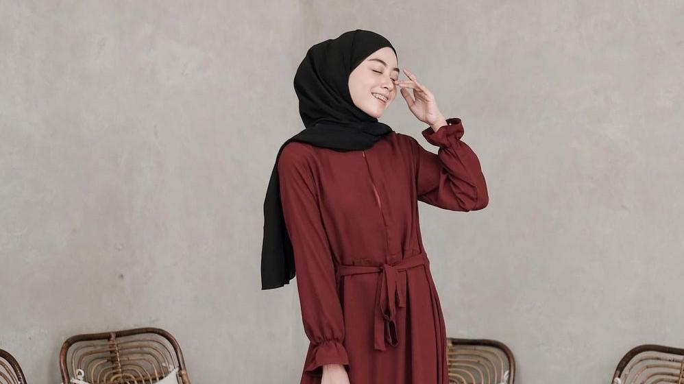 ootd maroon hijab