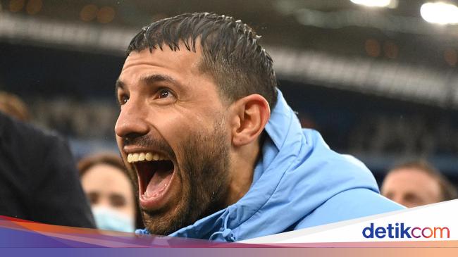 Suarez Supports Barcelona to Bring Aguero