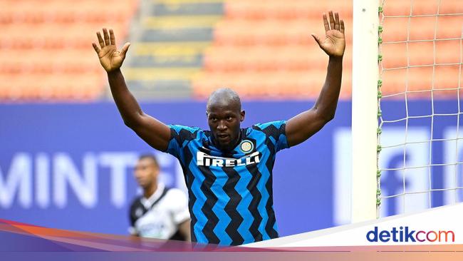 Lukaku Jadi Pemain Terbaik Liga Italia 2020 2021