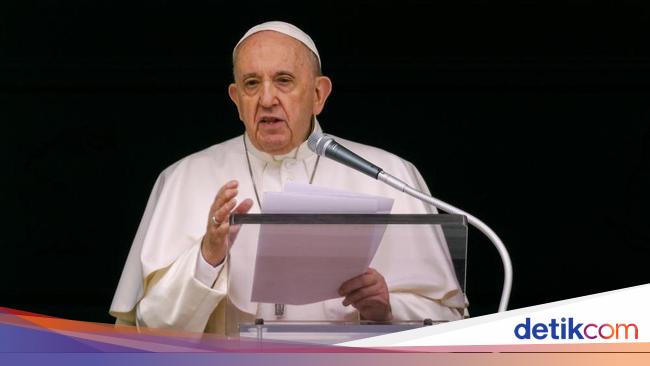 Paus Fransiskus Berduka atas Insiden Maut Truk Tabrak Kerumunan di AS