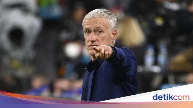 Official!  Didier Deschamps extends his contract with the French national team