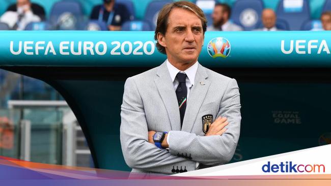 Mancini has a lot of experience to bring Italy champions