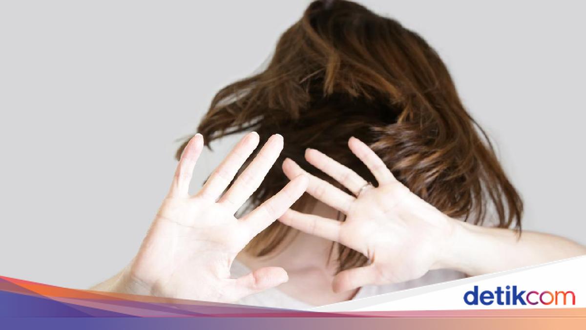 Tukang Rujak di Jakbar Digeruduk Warga Usai Diduga Lecehkan Siswi SD