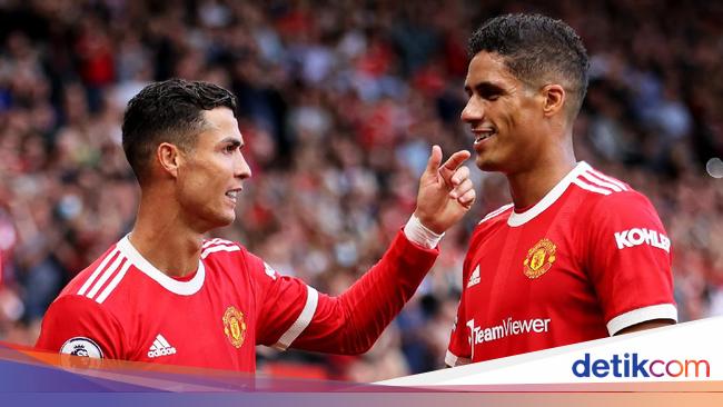 Ronaldo grabs all the spotlight at Manchester United, Varane…