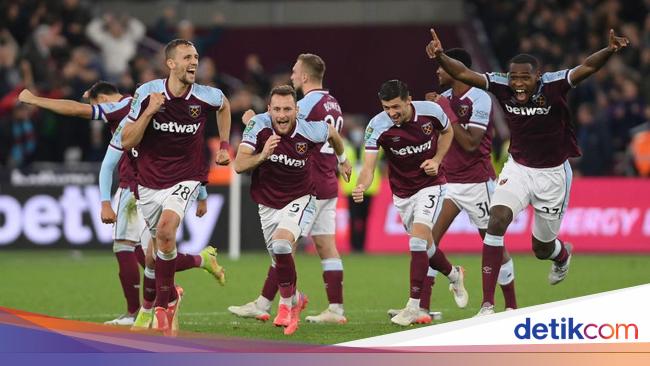 The Citizens Eliminated Through Penalty Shootout