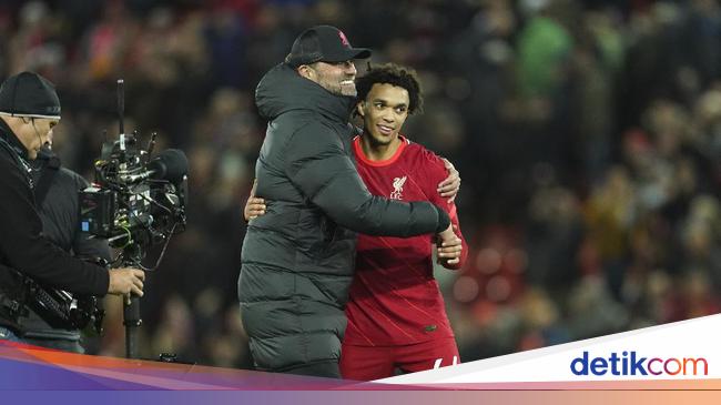 Alexander-Arnold brought to the World Cup, Klopp mocks Neville