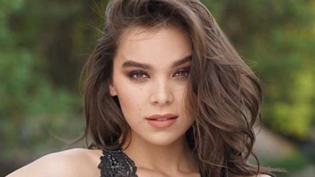 Nggak Semua Dinilai Cocok dengan Butterfly Haircut, Lantas Harus Punya