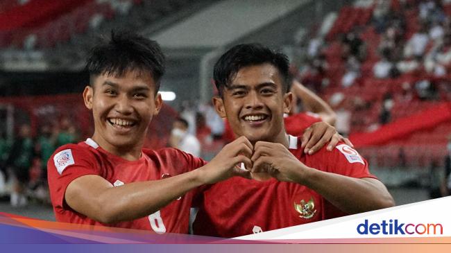 U-23 National Team Group with Malaysia in 2022 AFF U-23 Cup