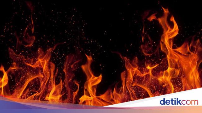 8 Rumah di Pademangan Jakut Terbakar, 3 Orang Tewas