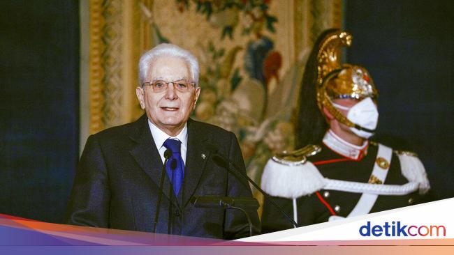 Presiden Italia Sergio Mattarella Positif Corona