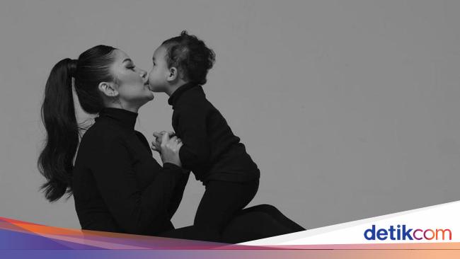 Mutia Ayu Harap Anak Warisi Suara Emas Glenn Fredly