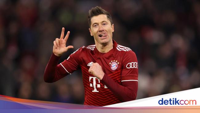 Lewandowski Carves Fastest Hat-trick in Champions League History