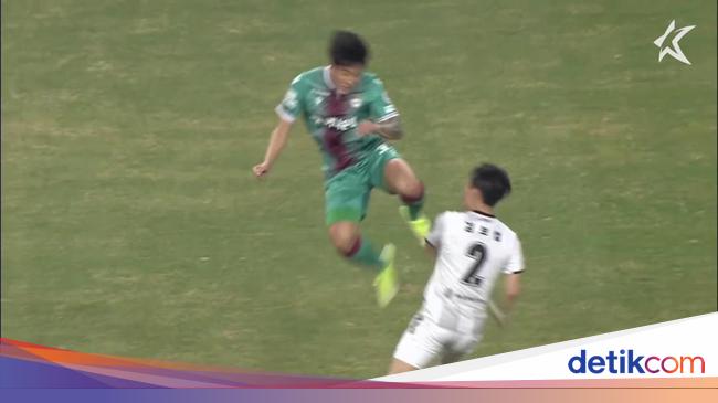 Asnawi’s Teammate in Ansan Gets ‘Kungfu Tackle’