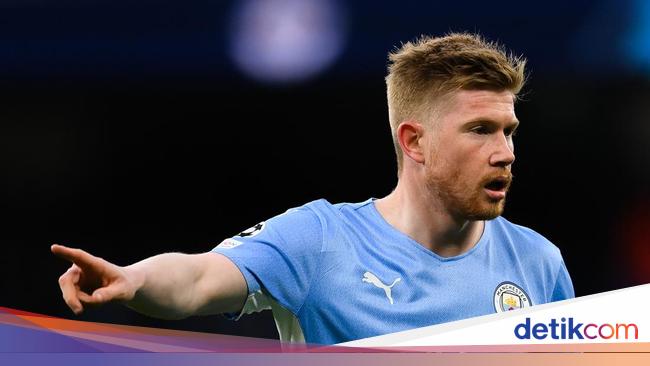 Top!  Kevin De Bruyne Passes UEFA A Coach License