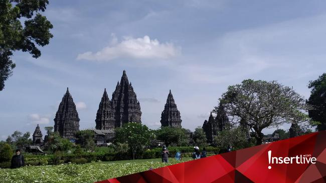 Viral Orang Zikir di Candi Prambanan, Ini Kata Pengelola