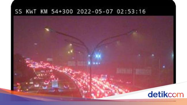 Catat! Ini Jam Rawan Macet Mudik di Tol Jakarta-Cikampek