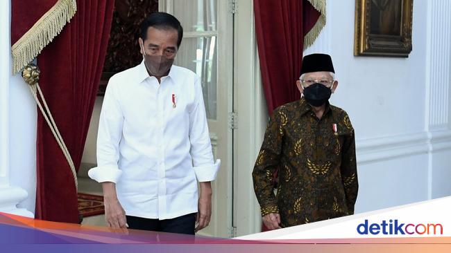 Jokowi-Ma'ruf Kompak Bicara Garis Tangan Capres