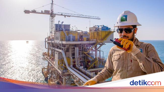 Arab Saudi Pangkas Produksi Minyak hingga Agustus, Ekonomi Terancam Loyo