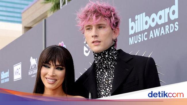 Gitaris yang Diduga Bikin MGK Selingkuh dari Megan Fox Buka Suara