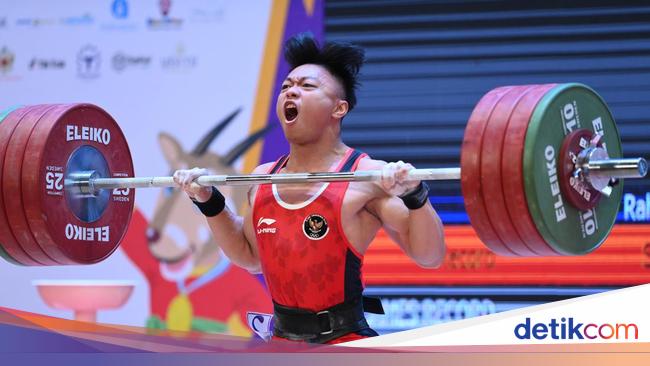 8 Lifter RI Saling Bentrok di 4 Kelas Kejuaraan Dunia 2022