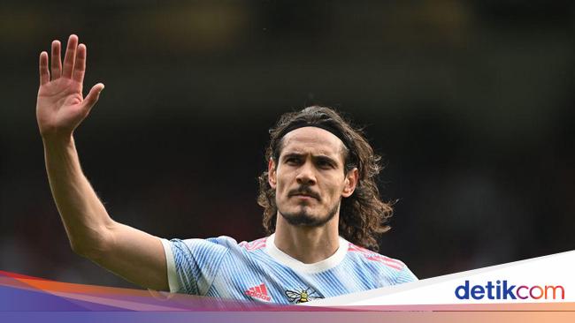 Cavani Discontinues at Manchester United, Leaves One Regret