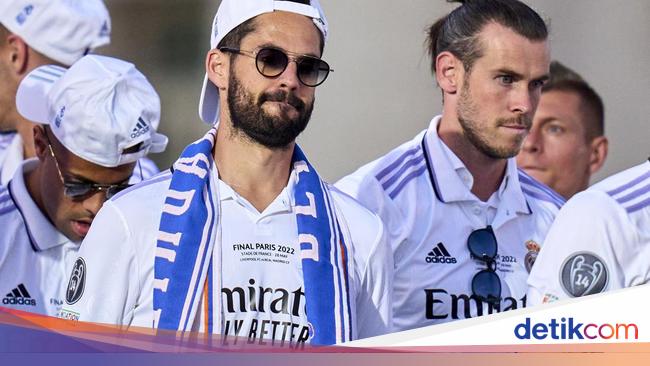 Real Madrid let Bale and Isco