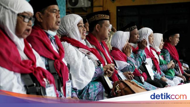 DPR Usul Biaya Perjalanan Ibadah Haji Rp 49 Juta