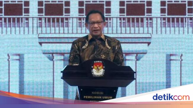 PPKM Dapat Diberlakukan Kembali Jika Ada Lonjakan COVID