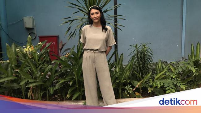 Tyas Mirasih Lebaran di RS, Temani Sang Bunda yang Sudah 18 Hari Dirawat