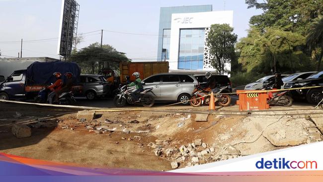 KNKT Temukan 7 Indikasi Malfungsi pada Truk Kecelakaan Maut Cibubur