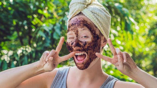 Manfaat Masker Kopi Untuk Wajah Dan 9 Cara Membuat Masker Kopi Di Rumah 7736