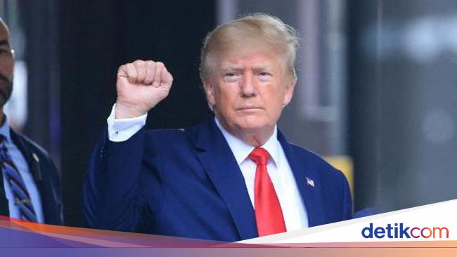 Trump Akan Ditanyai di Bawah Sumpah Soal Penyerbuan Gedung Capitol