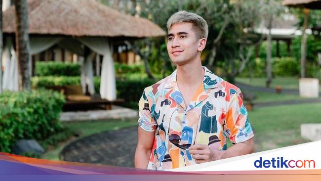 Verrell Bramasta Kecopetan di Jepang, Janjikan Rp 100 Juta Kalau Tas Dibalikin