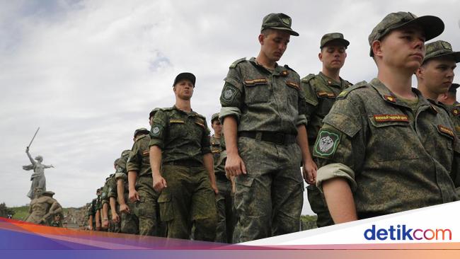 Ukraina Klaim Pasukan Rusia Telah Tinggalkan Kota Kherson