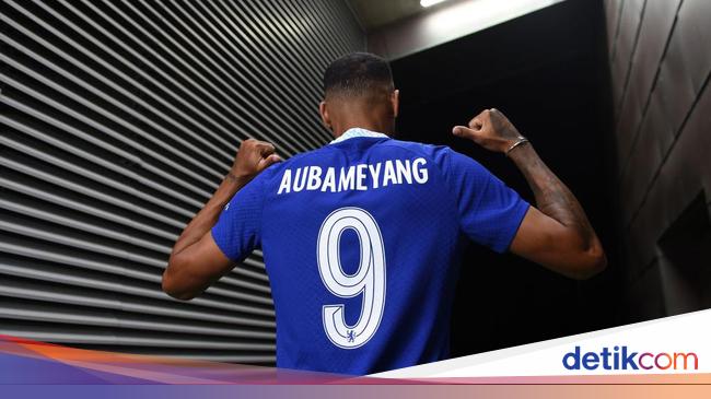 Aubameyang returns to the Premier League mainly because …