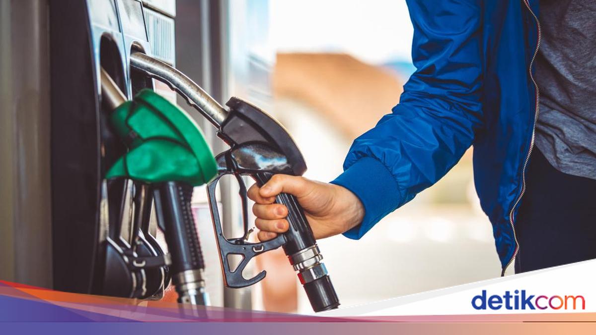 Harga Bensin Melonjak, Restoran Cepat Saji Mumet Penjualan Turun