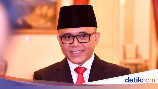 Menteri PAN-RB Bicara soal Bonus PNS di Kementerian 'Sultan'