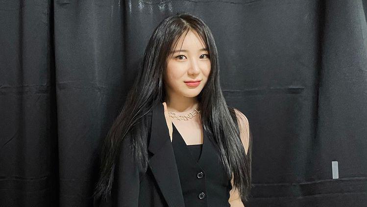 Lee Chaeyeon Eks IZ*ONE Bakal Debut Solo